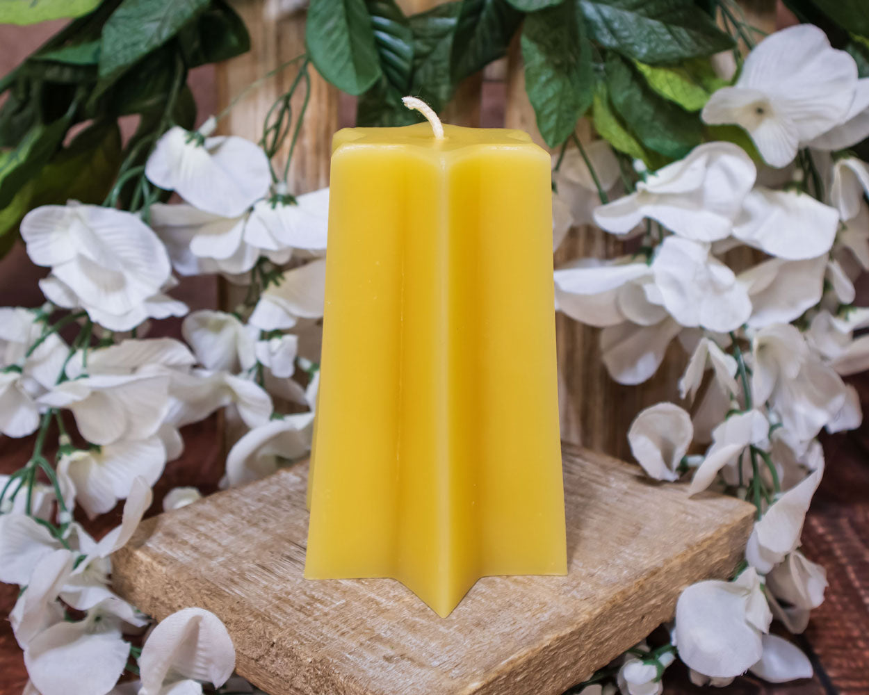 Star Pillar Pure Beeswax Candle