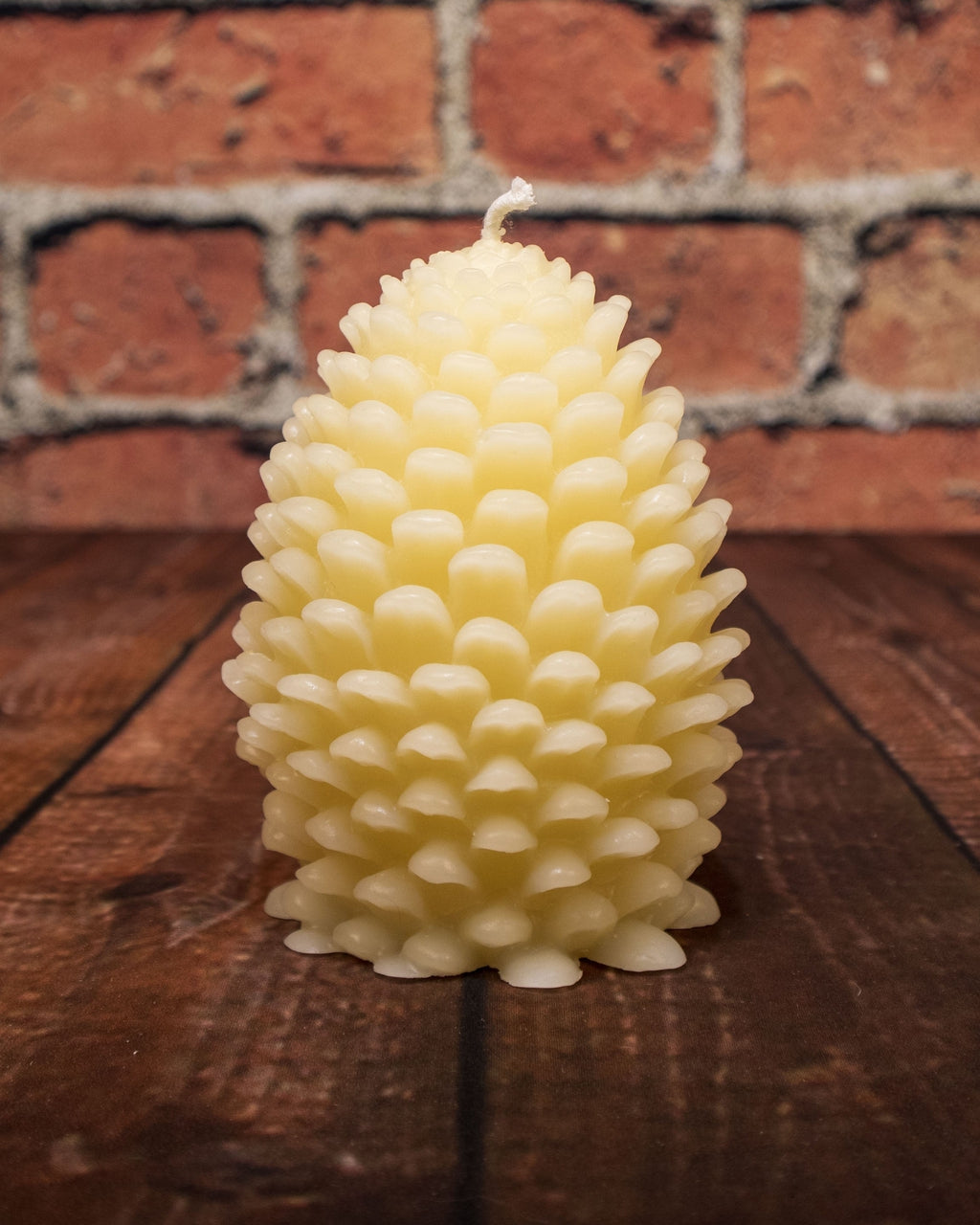 Ivory 100% Beeswax Pinecones